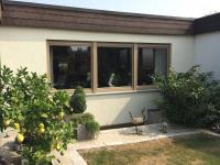 Holz-Aluminium-Fenster aus Kiefer in kalkweiß mit Energiegewinn-Verglasung 