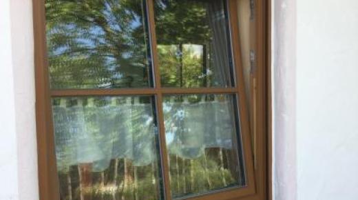 Holz-Aluminium-Sprossenfenster mit Einbruchschutz