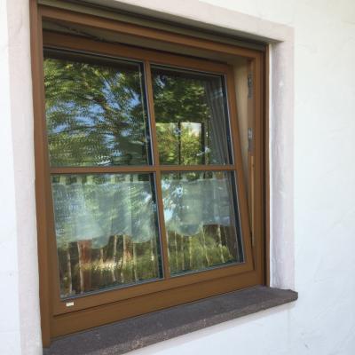 Holz-Aluminium-Sprossenfenster mit Einbruchschutz 